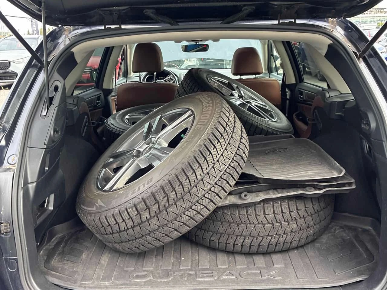 Subaru Outback * Premier * АВТОКРЕДИТ БЕЗ ПЪРВОНАЧАЛНА ВНОСКА* , снимка 11 - Автомобили и джипове - 56193061