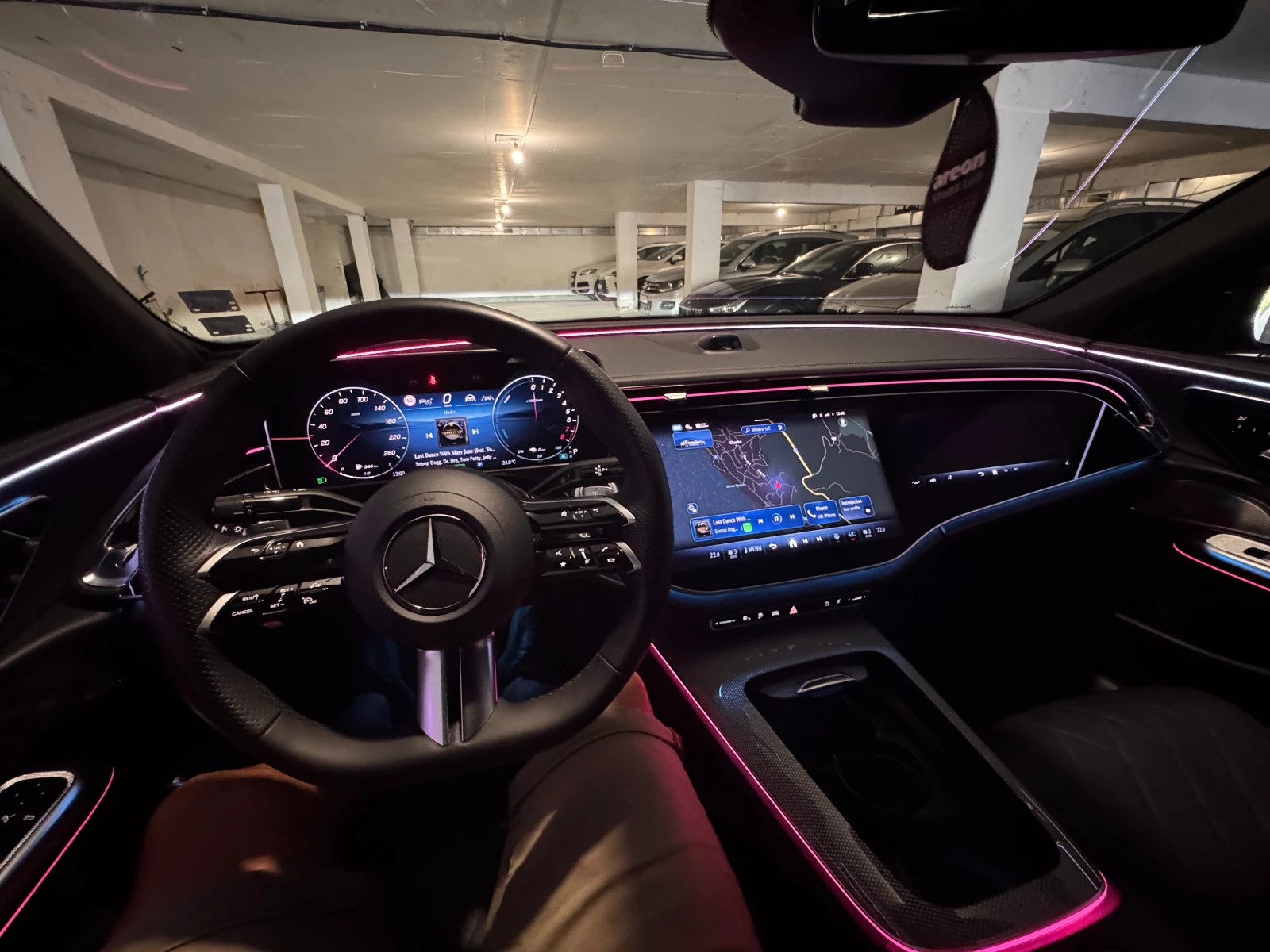 Mercedes-Benz E 400, снимка 14 - Автомобили и джипове - 56210401