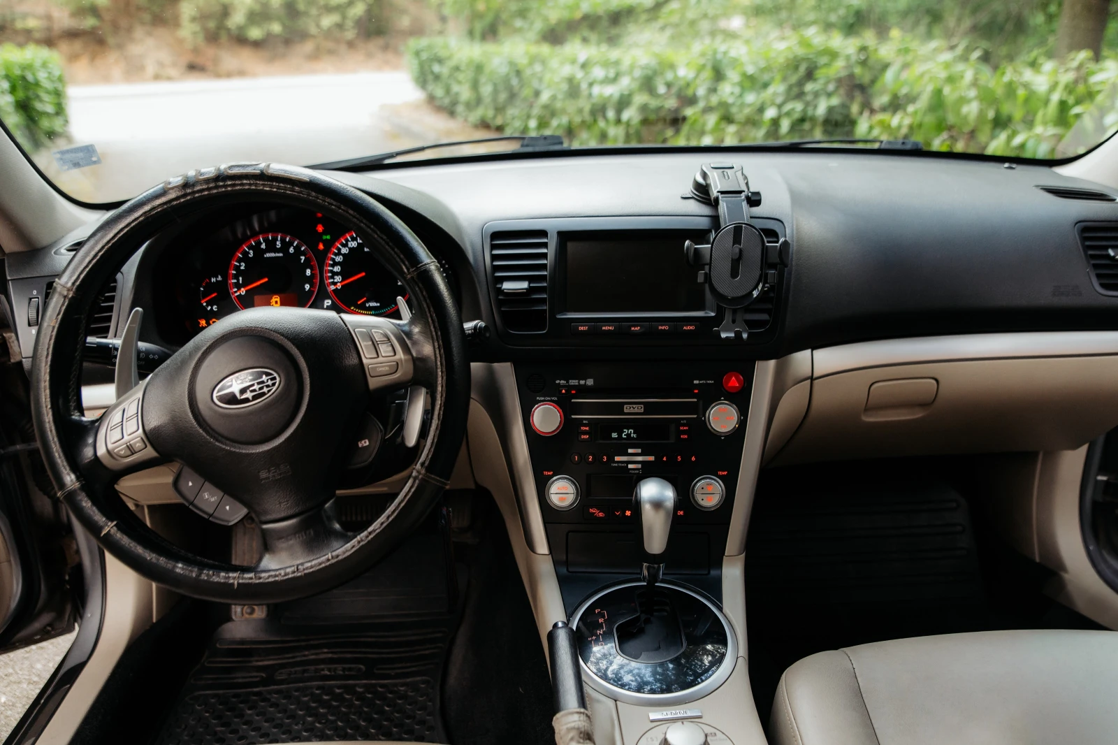 Subaru Outback 3.0R "Executive", снимка 12 - Автомобили и джипове - 56238800