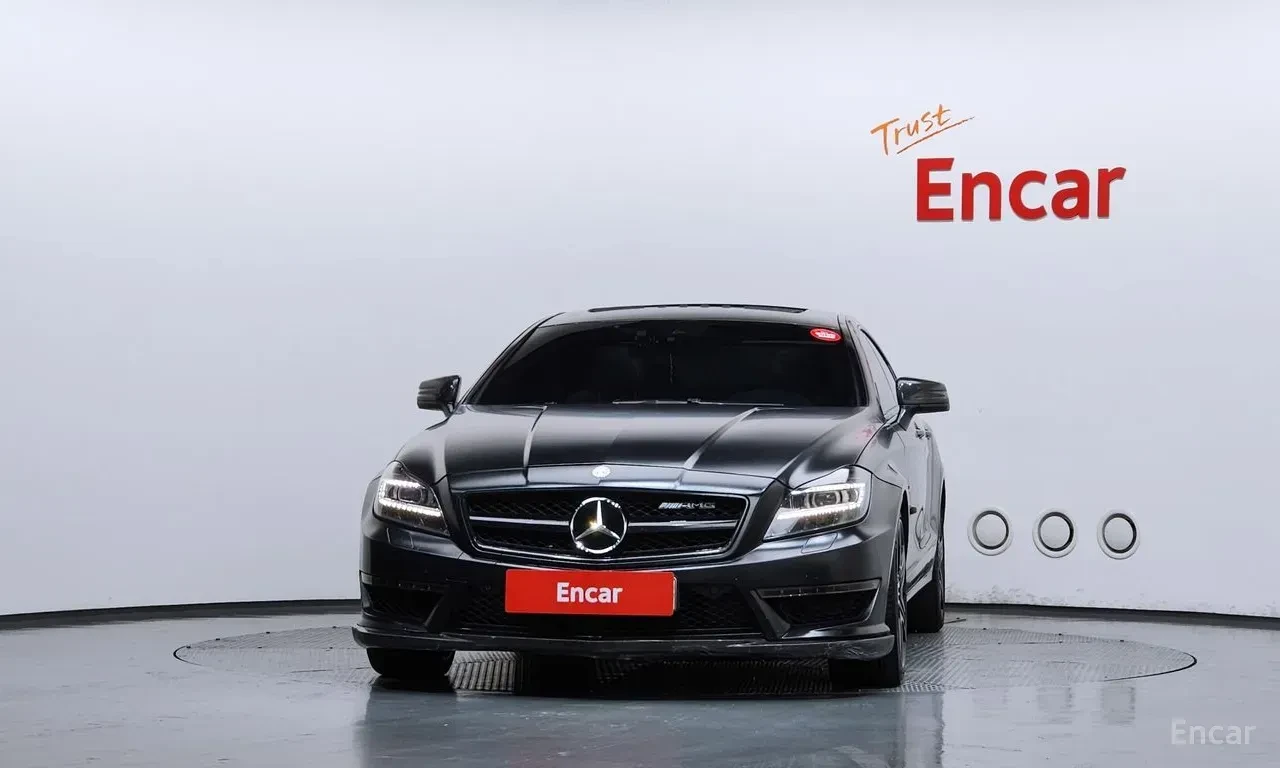 Mercedes-Benz CLS 63 AMG HARMON* KARDON* ОБДУХВАНЕ* ПАНОРАМА* МАСАЖ* КЕЙЛЕС, снимка 3 - Автомобили и джипове - 56245844
