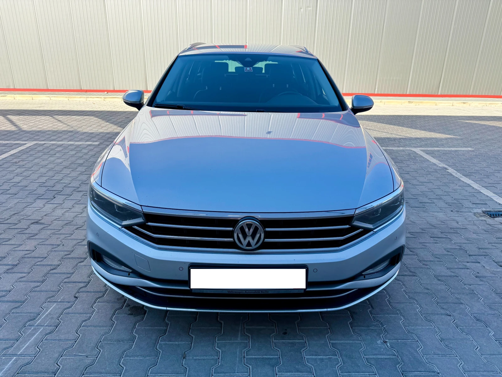 VW Passat B8.5 2.0 TDI Facelift Digital Disctronic, снимка 2 - Автомобили и джипове - 56319172