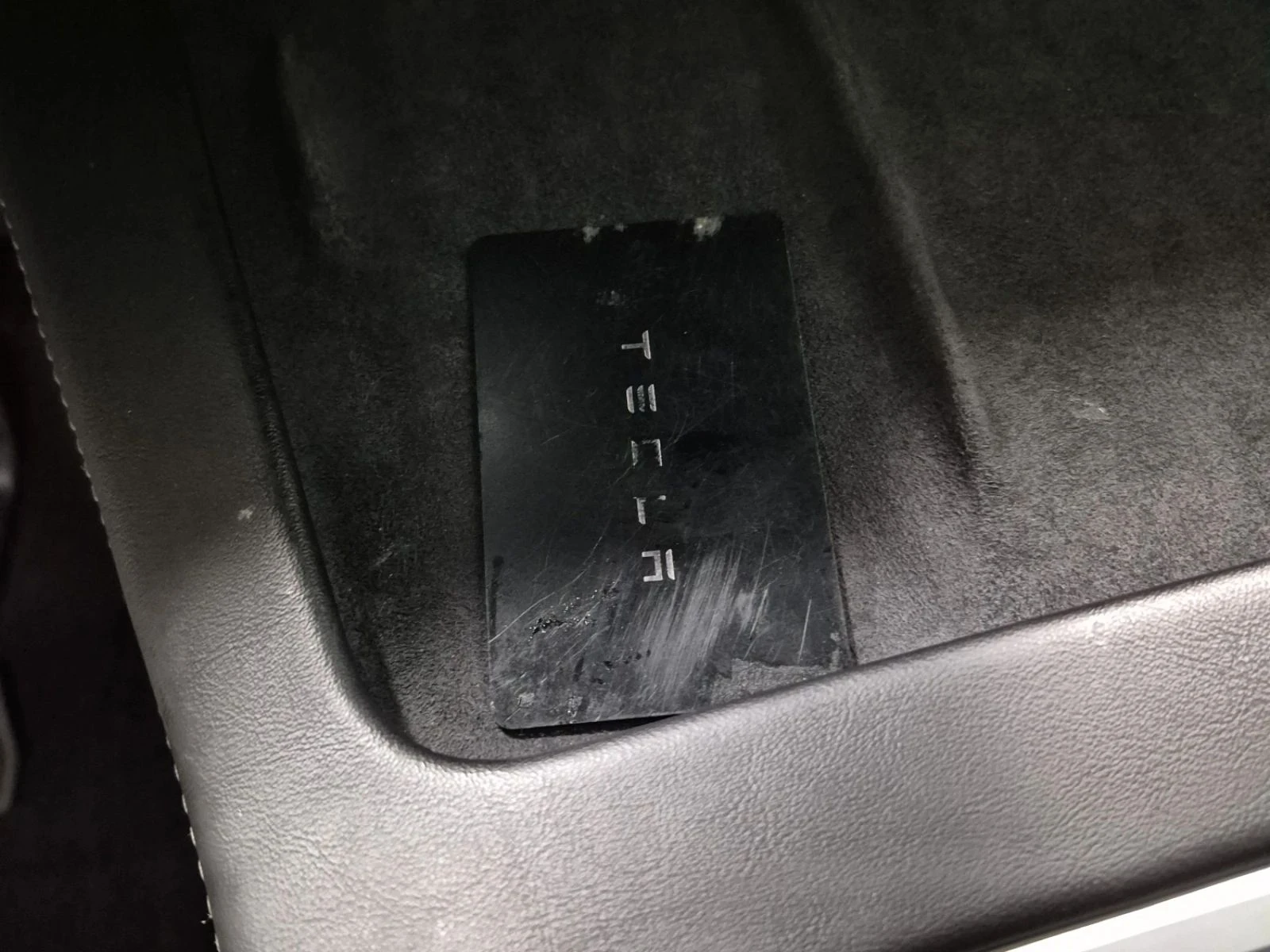Tesla Model Y, снимка 12 - Автомобили и джипове - 56716955