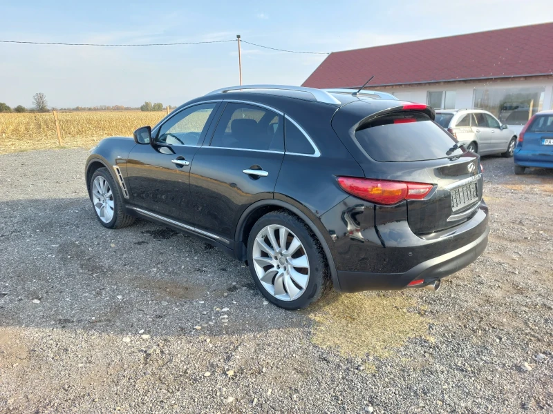 Infiniti Fx 30 dS, снимка 5 - Автомобили и джипове - 48021163