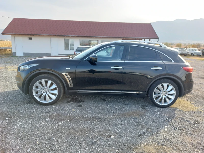 Infiniti Fx 30 dS, снимка 4 - Автомобили и джипове - 48021163