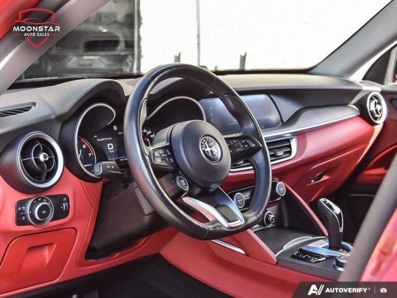 Alfa Romeo Stelvio Ti * CARFAX* АвтоКредит* (ЦЕНА ДО БГ), снимка 9 - Автомобили и джипове - 53245139