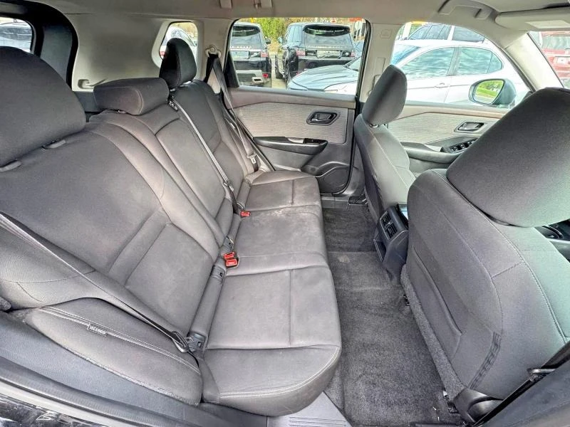 Nissan Rogue, снимка 6 - Автомобили и джипове - 54809406