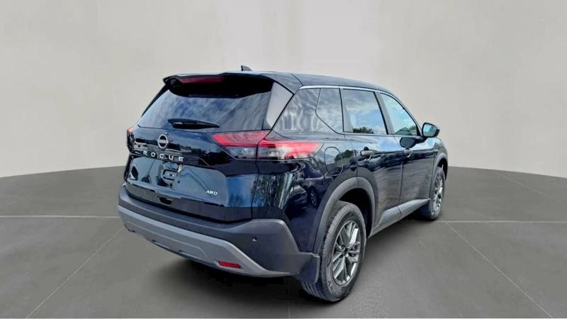 Nissan Rogue, снимка 4 - Автомобили и джипове - 54809406