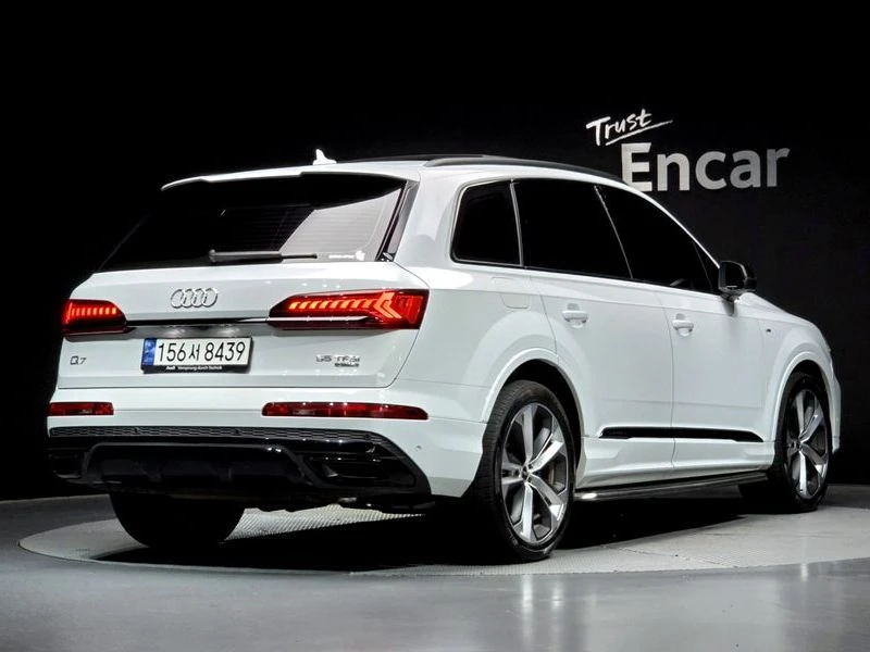 Audi Q7 3.0 DCB Automatic, снимка 3 - Автомобили и джипове - 55462962