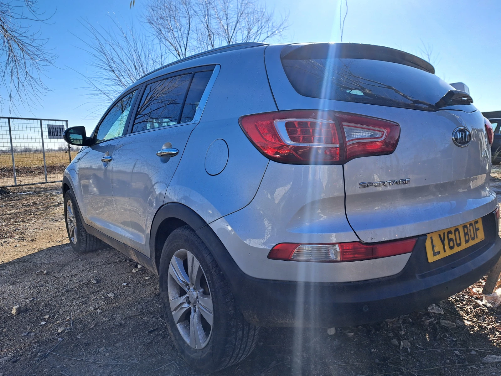 Kia Sportage 2.0 CRDI 4x4 - изображение 4