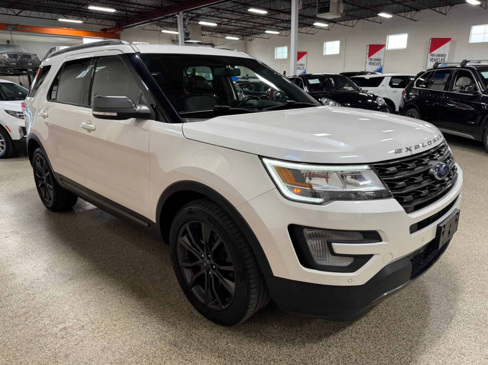 Ford Explorer 4x4 / XLT / PANO / 7 Seats - изображение 5