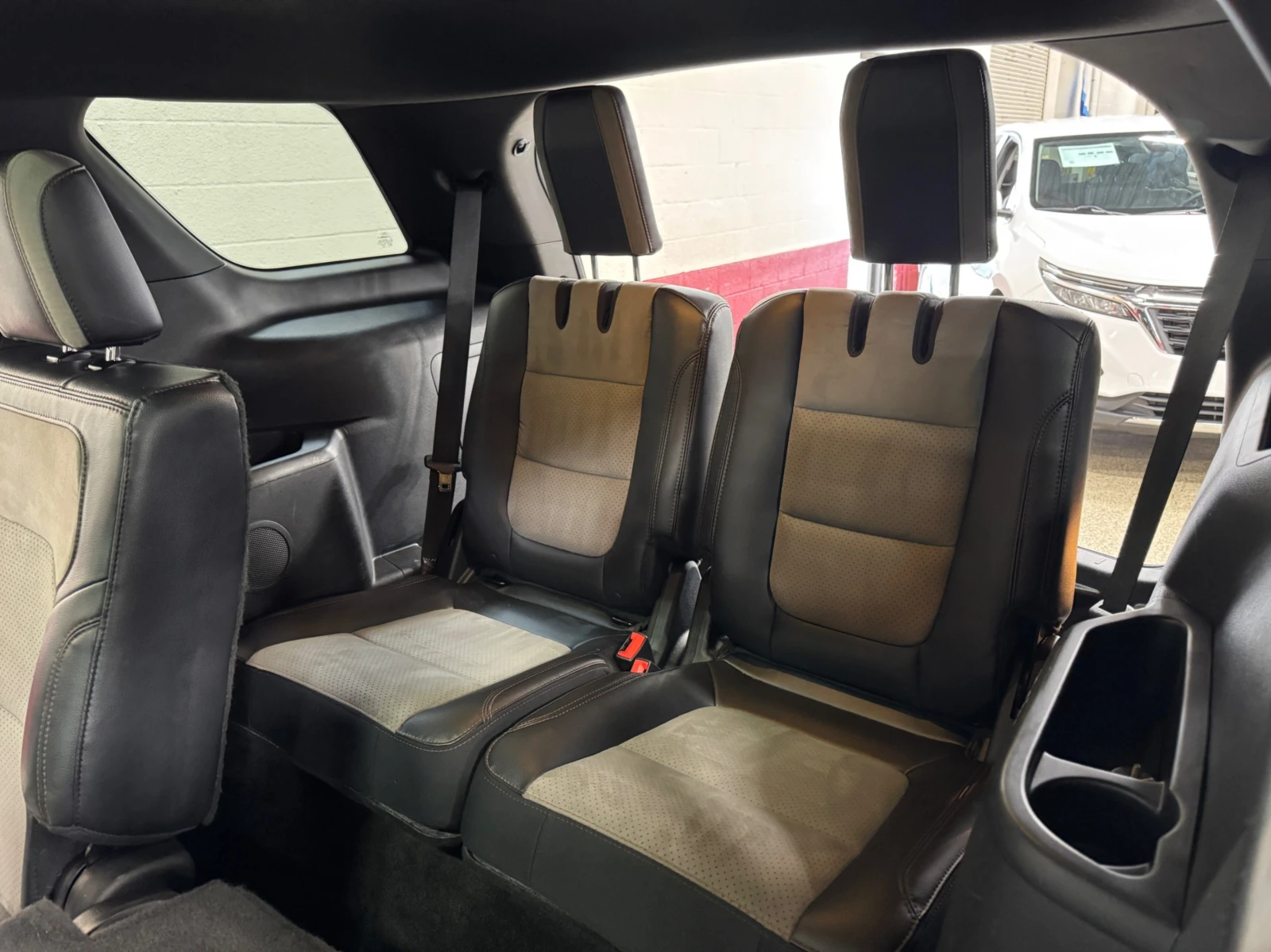 Ford Explorer 4x4 / XLT / PANO / 7 Seats | Mobile.bg   17