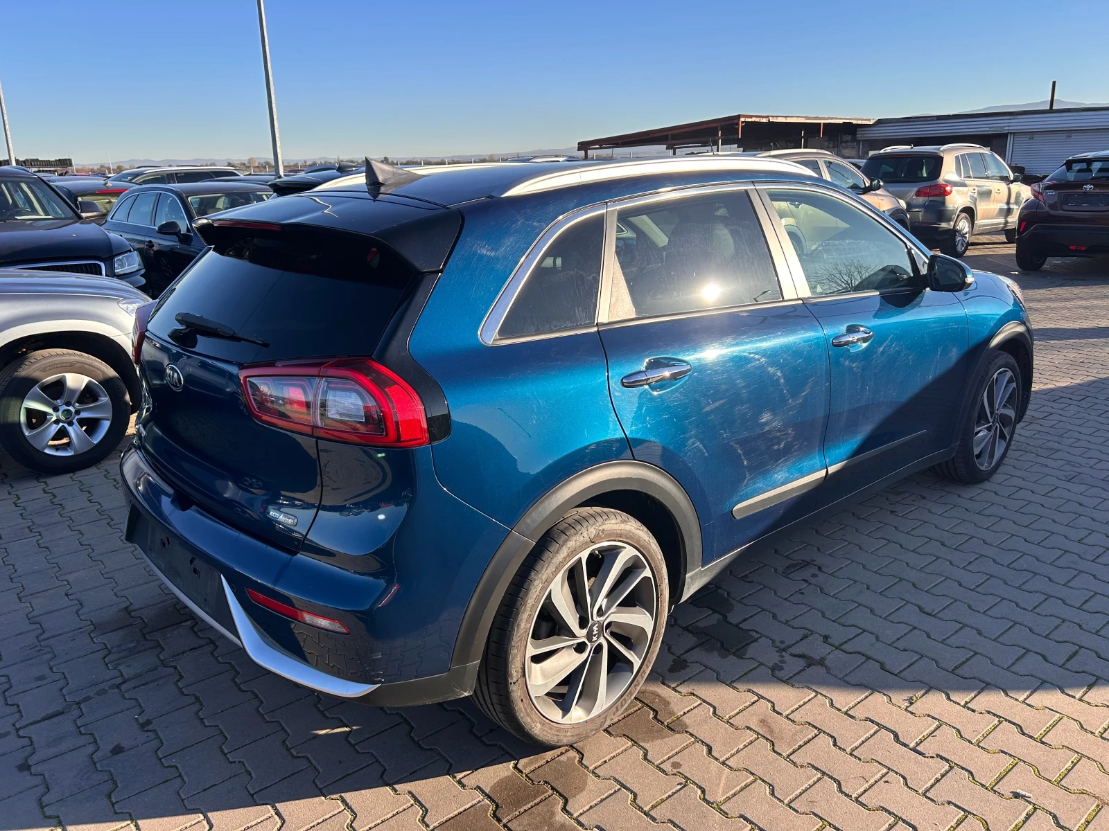 Kia Niro 1.6i HYBRID AVTOMAT/NAVI/KOJA EURO 6 - изображение 6