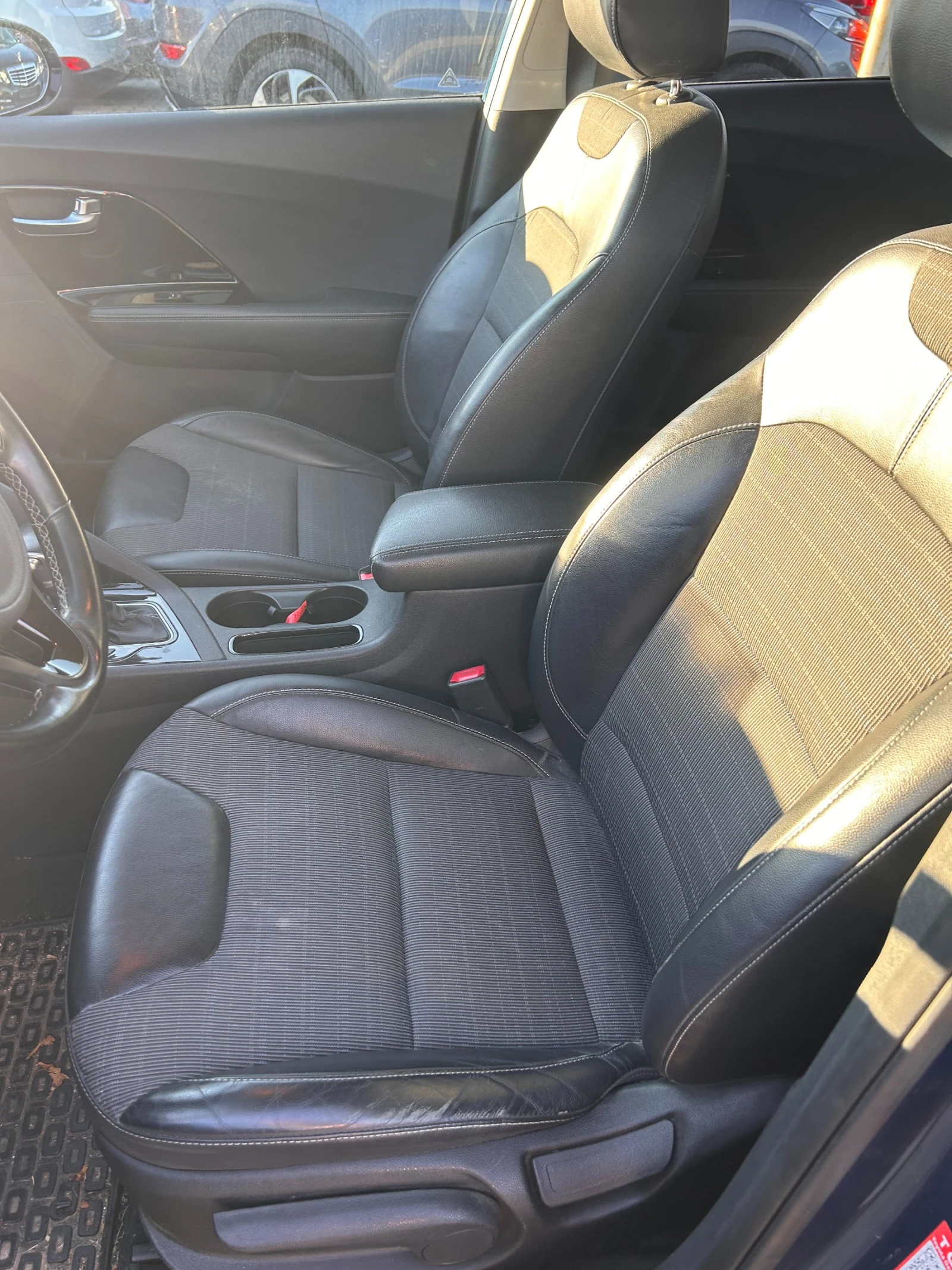 Kia Niro 1.6i HYBRID AVTOMAT/NAVI/KOJA EURO 6 | Mobile.bg   13