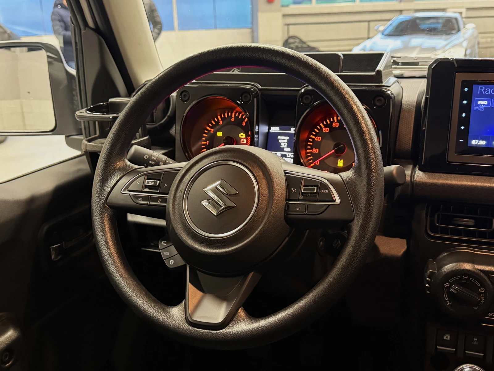 Suzuki Jimny 1.5 4WD ALLGRIP - изображение 7