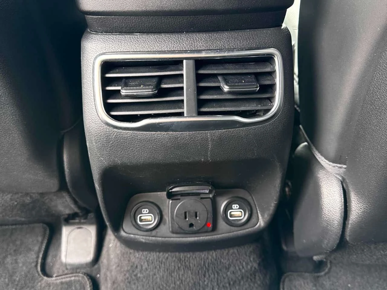 Hyundai Santa fe * Ultimate Calligraphy * CARFAX * ЦЕНА ДО БГ, снимка 16 - Автомобили и джипове - 54125628