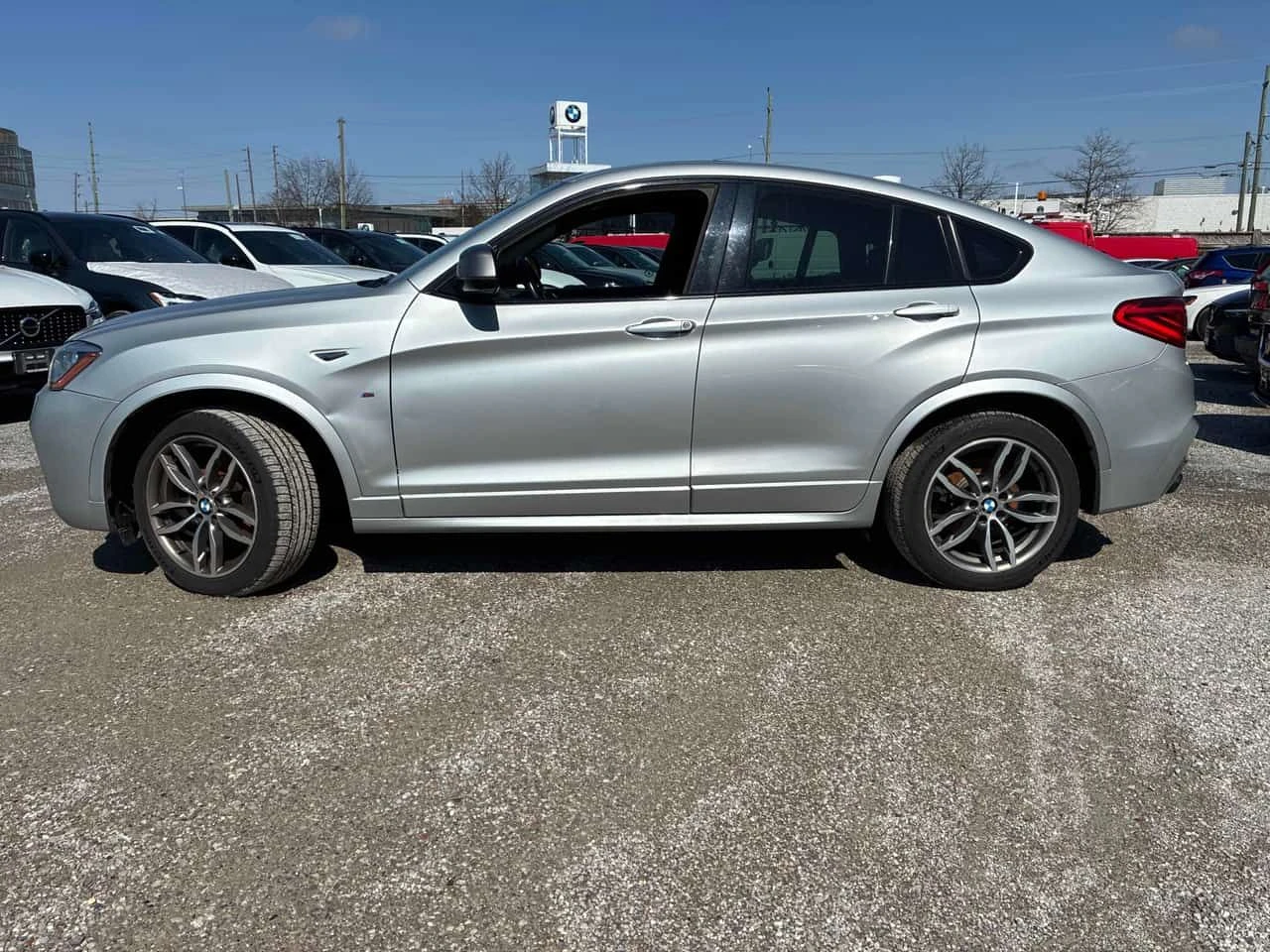 BMW X4 M40i/CARFAX/2 Ключа/Пано/Подгрев/Клип, снимка 3 - Автомобили и джипове - 54155163