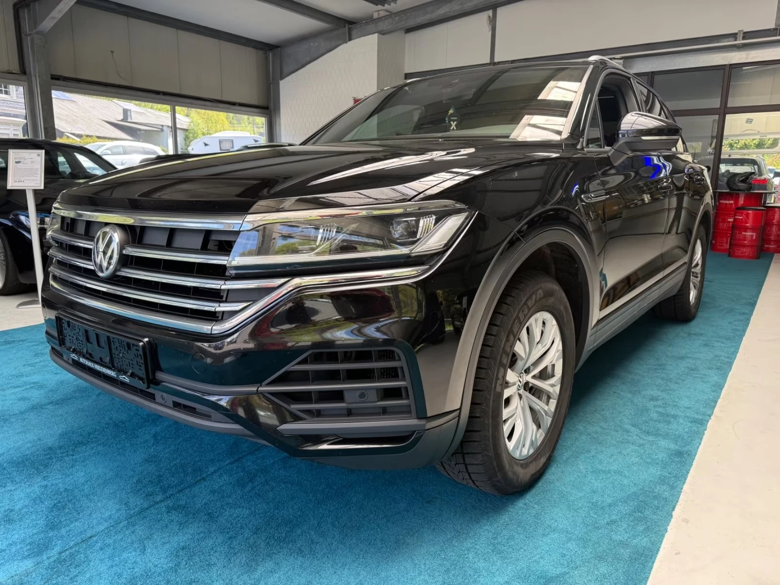 VW Touareg 286hp TOP-NAVI-PANO