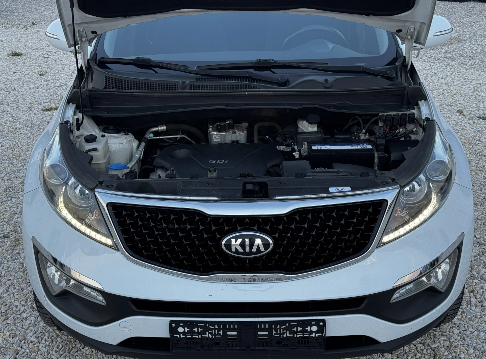 Kia Sportage 1.6i ГАЗ, снимка 14 - Автомобили и джипове - 55736138