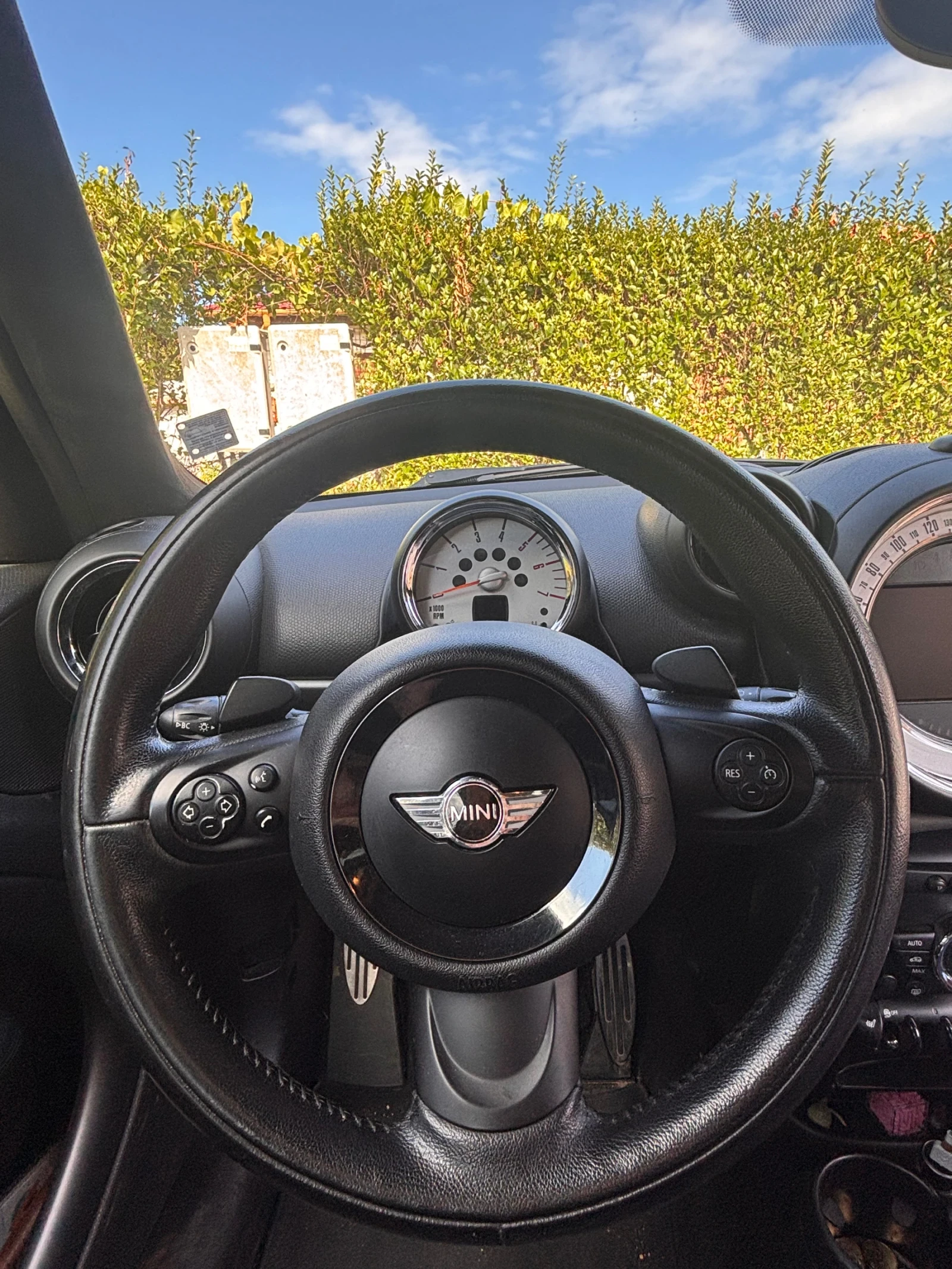 Mini Countryman SD, снимка 8 - Автомобили и джипове - 55978055