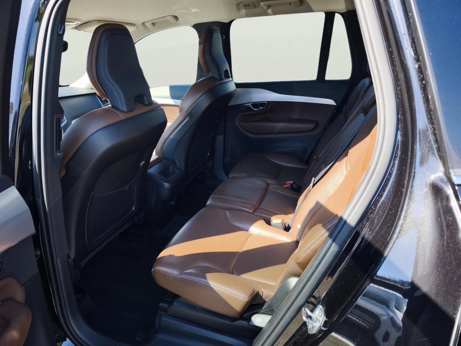 Volvo Xc90 2.0L, снимка 8 - Автомобили и джипове - 55305027
