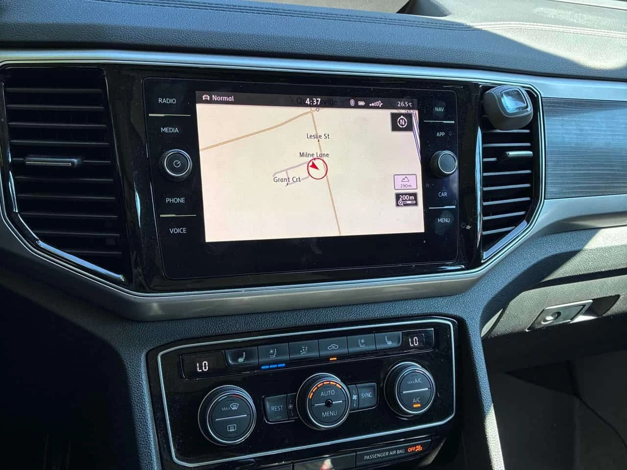 VW Atlas * Highline * CARFAX * ЦЕНА ДО БГ, снимка 14 - Автомобили и джипове - 55491694