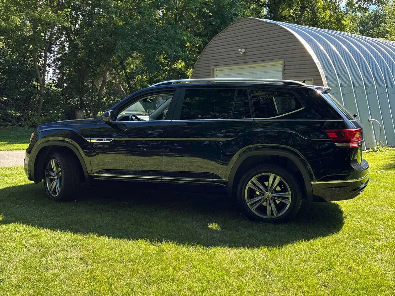 VW Atlas * Highline * CARFAX * ЦЕНА ДО БГ, снимка 2 - Автомобили и джипове - 55491694