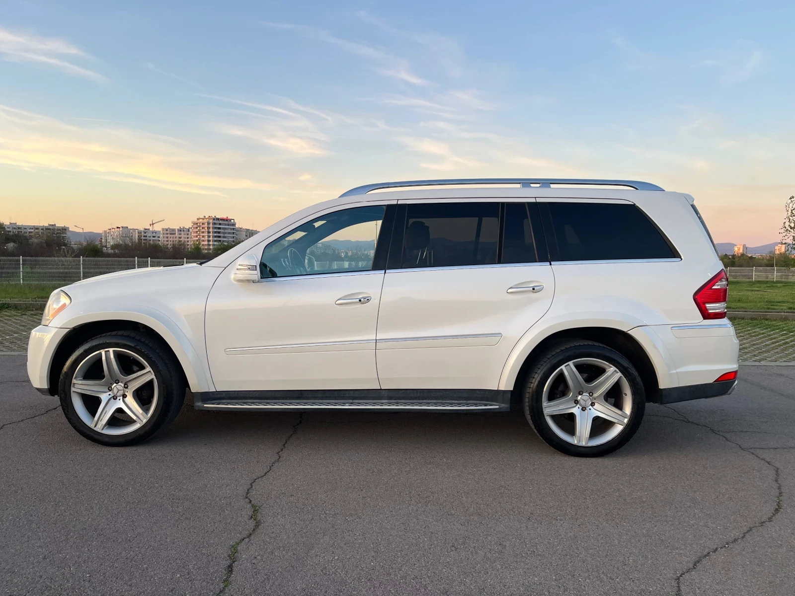 Mercedes-Benz GL 550 388 �.� | Mobile.bg � ����������� 3