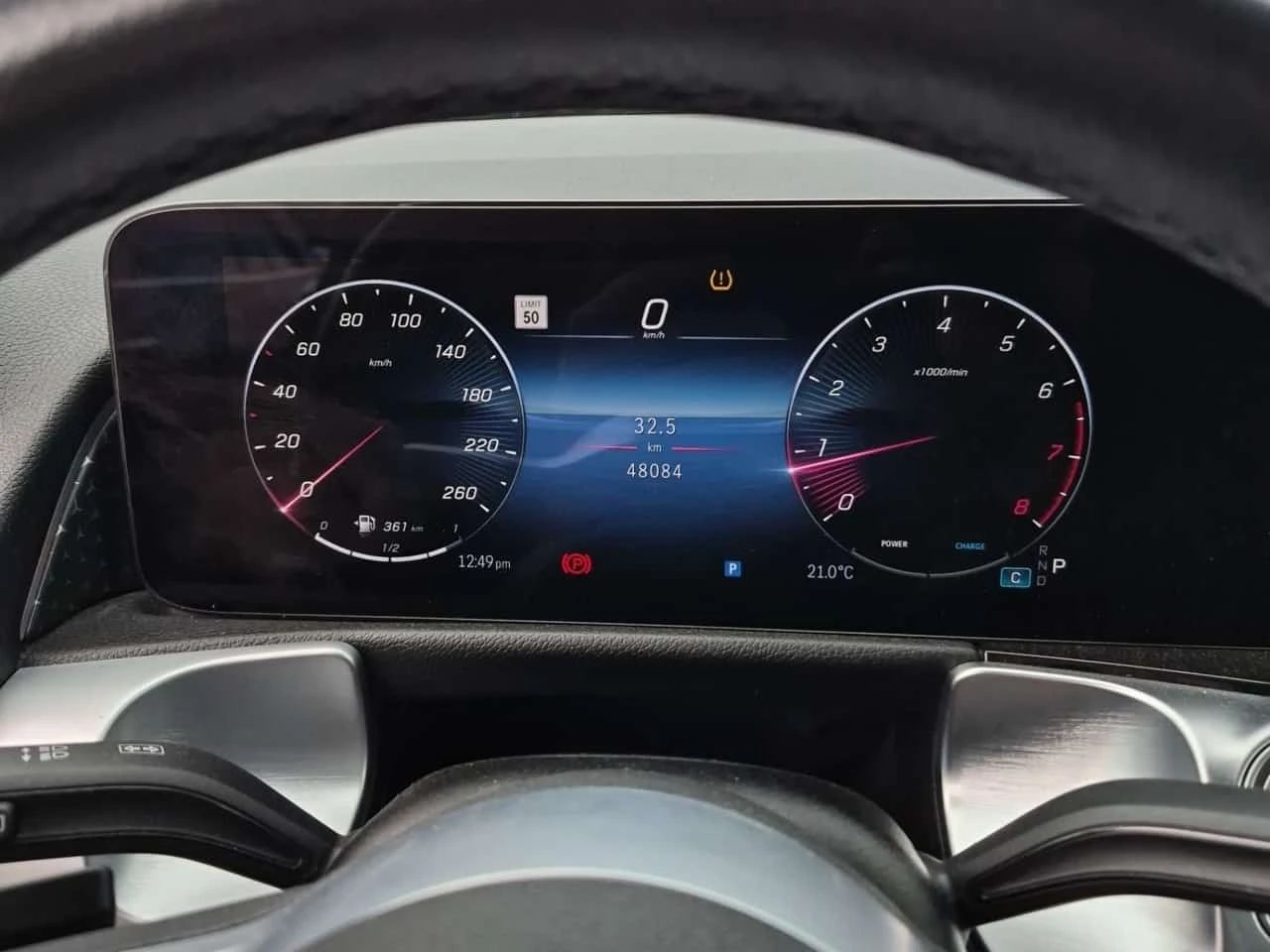 Mercedes-Benz GLB * 4MATIC * ACTIVE PARK ASSIST * BLIND SPOT * , снимка 9 - Автомобили и джипове - 56271354
