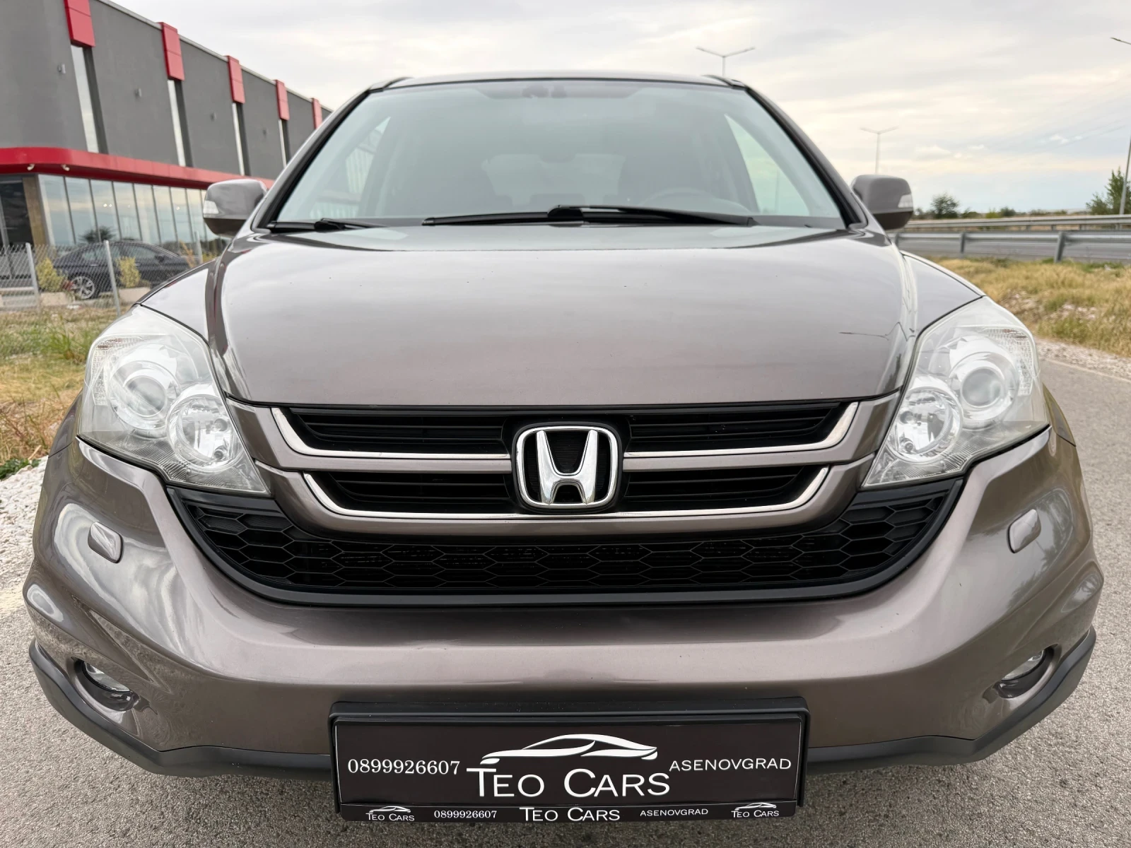 Honda Cr-v 2.0 i-VTEC / 4X4 / FACELIFT / AVTO / NAVI / CAMERA, снимка 2 - Автомобили и джипове - 56273161