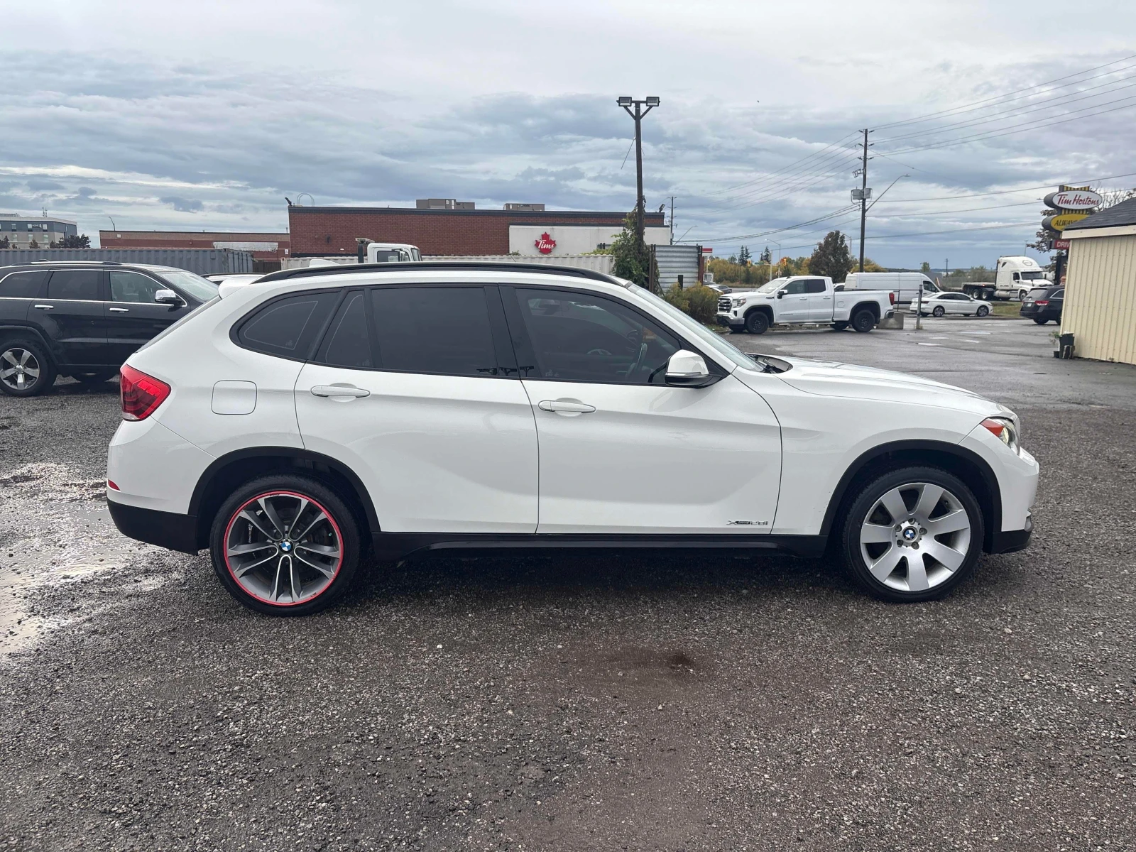 BMW X1 xDrive* �������* ��������* ������� ���� | Mobile.bg � ����������� 5