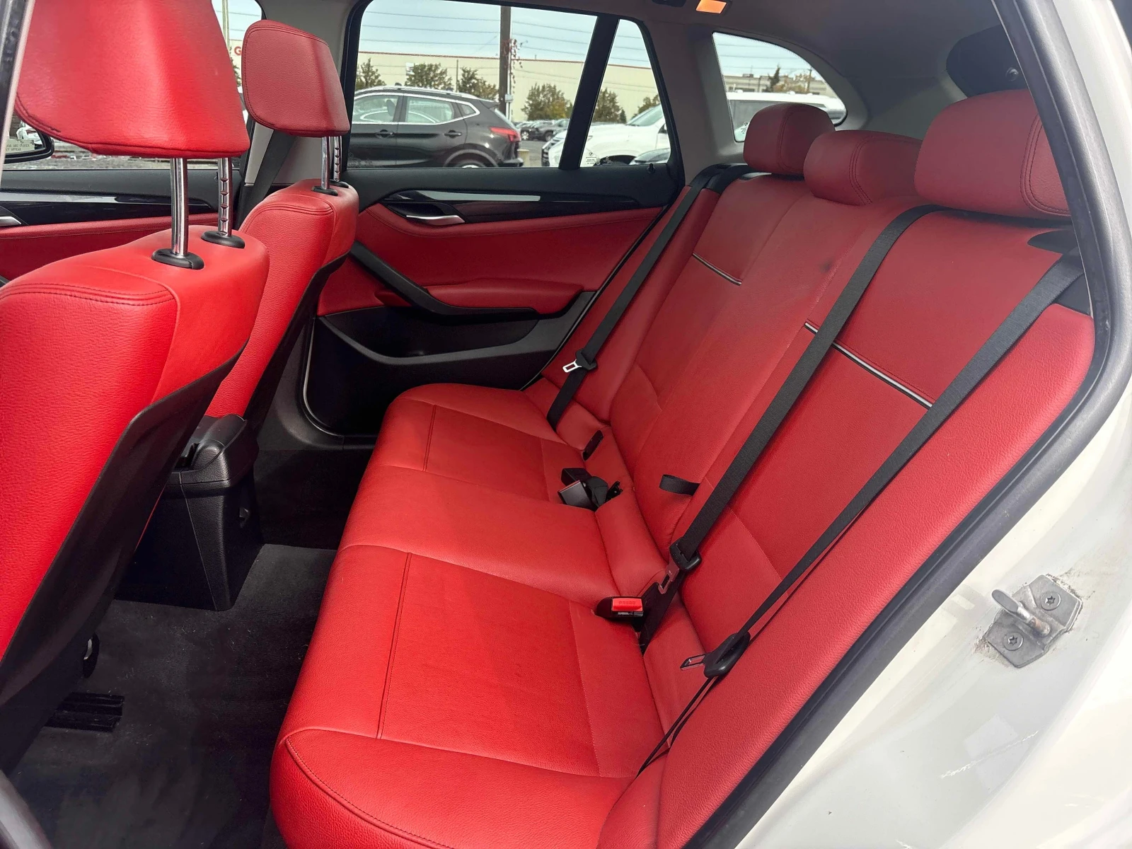 BMW X1 xDrive* �������* ��������* ������� ���� | Mobile.bg � ����������� 15