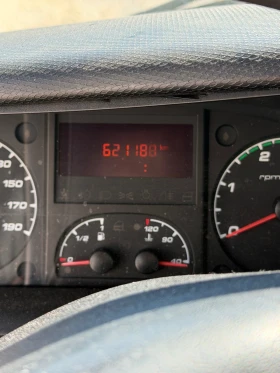 Iveco 35s17 Iveco Daily 35C17, 3.0 дизел, 170 к.с., 2012 г. | Auto.bg — изображение 8