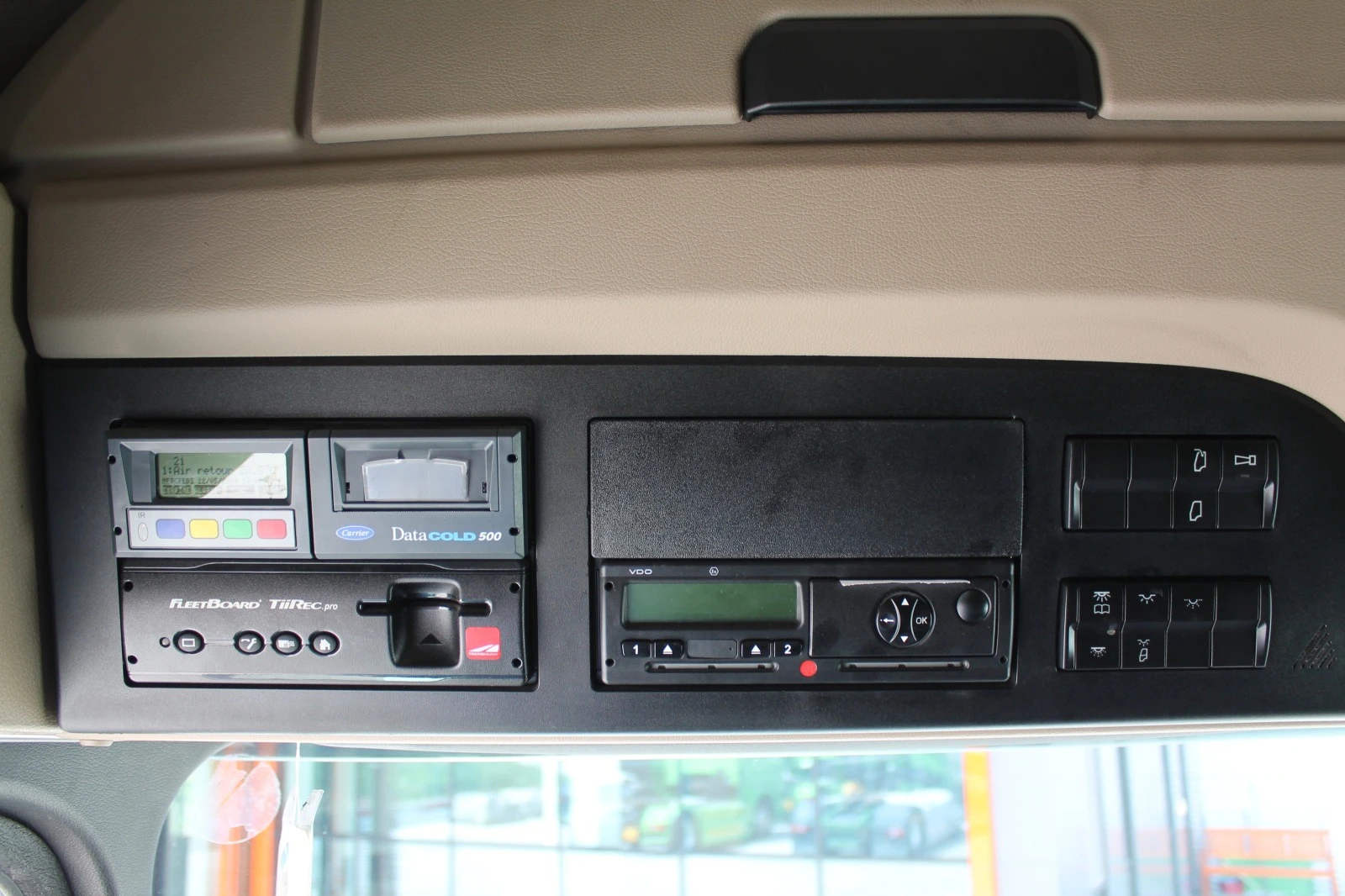 Mercedes-Benz Actros 1842 EUR6 | Mobile.bg   11