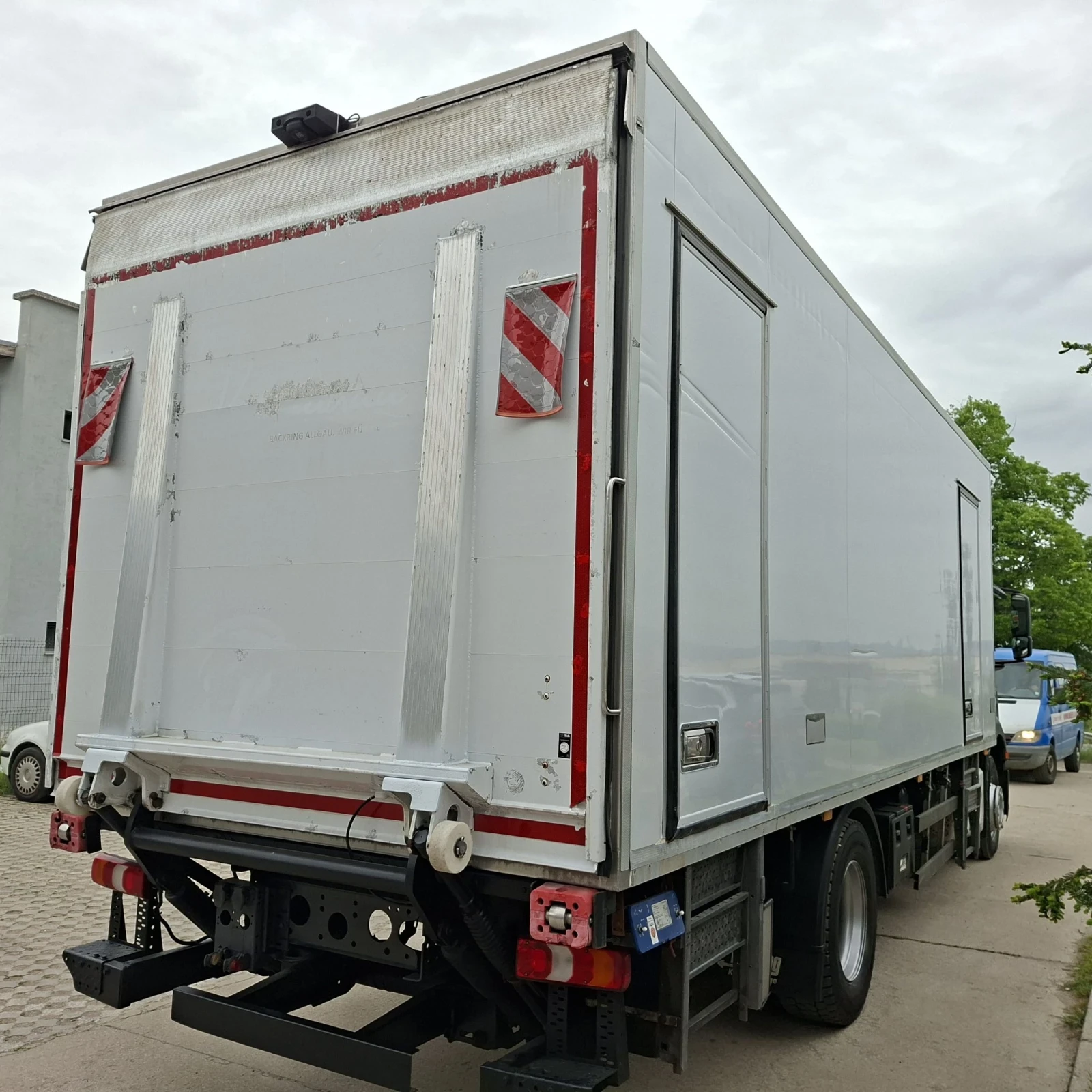 Mercedes-Benz Antos 1830 ХЛАДИЛЕН БОРД, снимка 4 - Камиони - 54311453