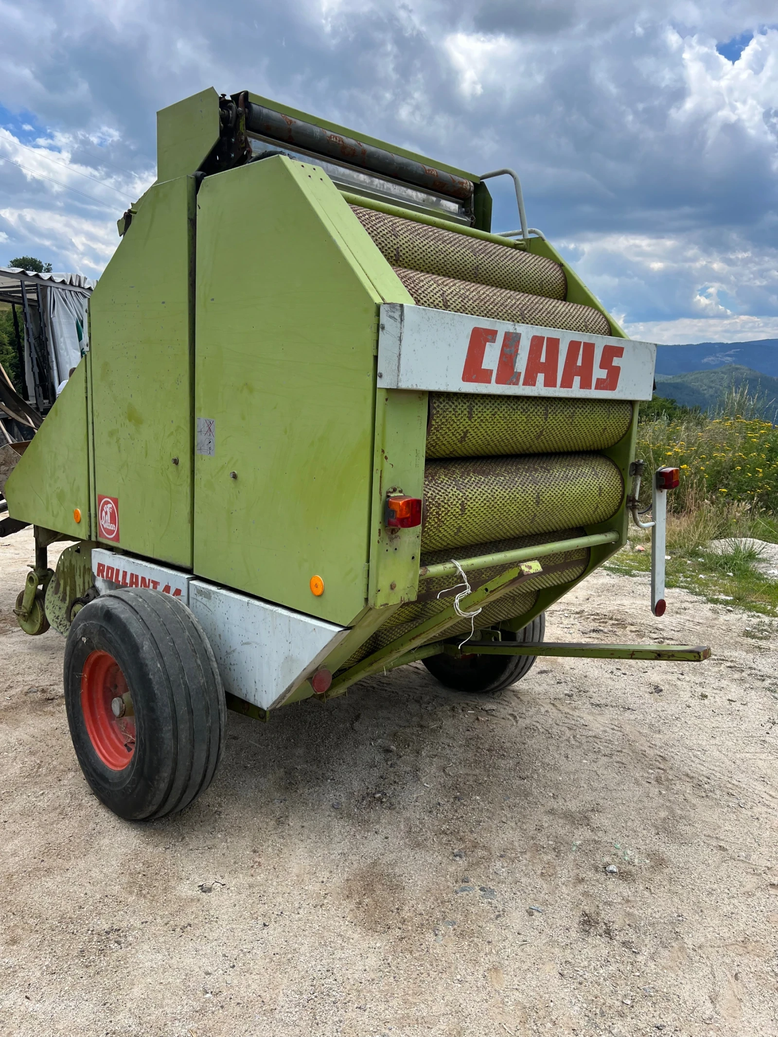 Балировачка Claas 120X120, снимка 2 - Селскостопанска техника - 55296017