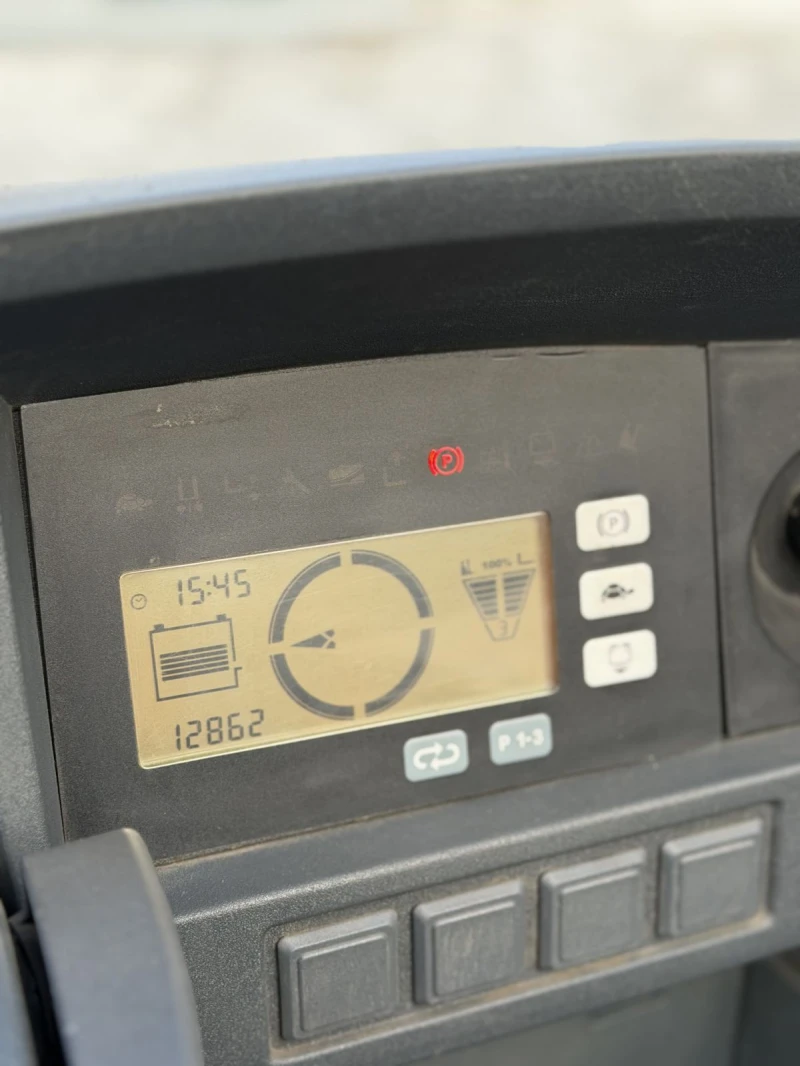 Електрокар Jungheinrich, снимка 8 - Индустриална техника - 52889411