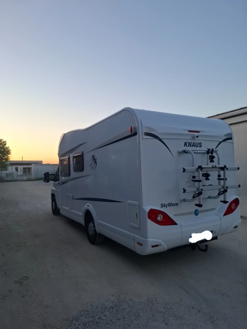 Кемпер Knaus KNAUS SKY WAVE 650 MF, снимка 4 - Каравани и кемпери - 51856000