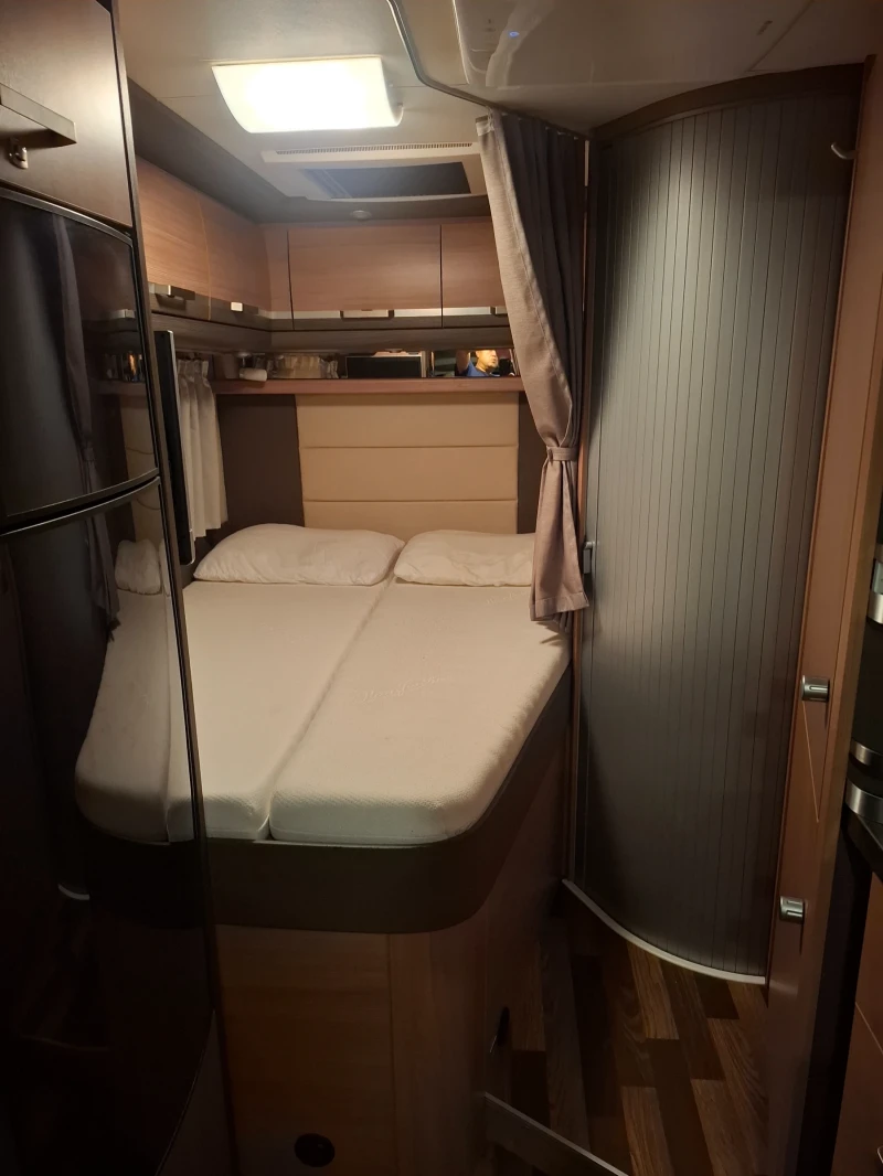 Кемпер Knaus KNAUS SKY WAVE 650 MF, снимка 7 - Каравани и кемпери - 51856000