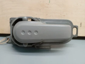 Дръжка врата вътрешна предна лява Нисан Микра 1.4б