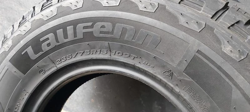 Гуми Всесезонни 235/75R15, снимка 6 - Гуми и джанти - 35148426