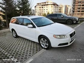 Volvo V70 2.4 D автоматик, снимка 2