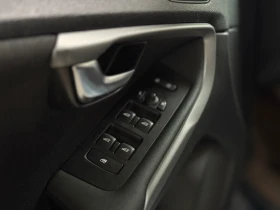Volvo V40   | Mobile.bg    15