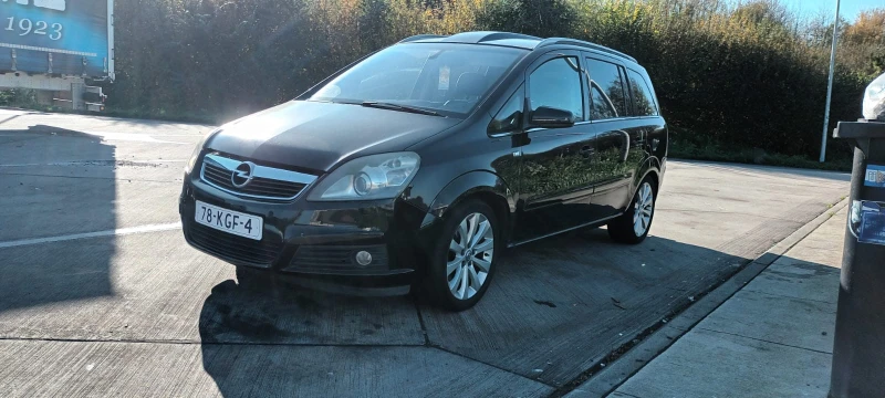 Opel Zafira, снимка 4 - Автомобили и джипове - 47822215