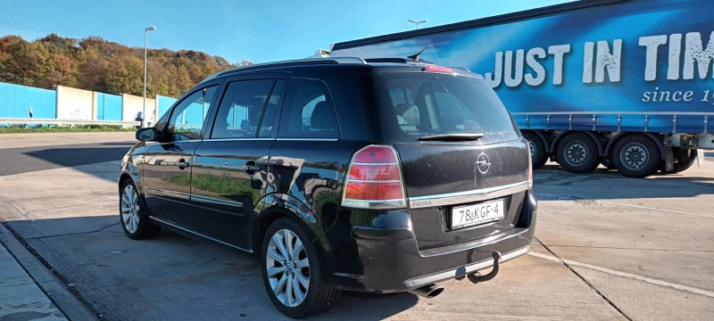 Opel Zafira, снимка 3 - Автомобили и джипове - 47822215