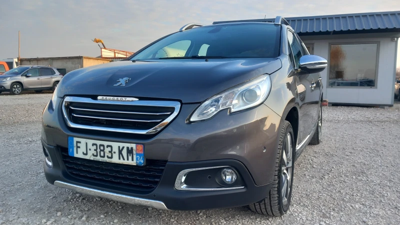 Peugeot 2008 1.2i-130PS/НАВИГАЦИЯ/ПАНОРАМА/КЛИМАТРОНИК/EURO 6, снимка 1 - Автомобили и джипове - 48148932