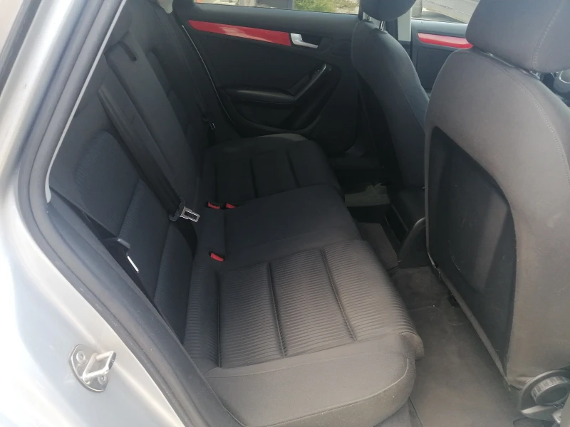 Audi A4 2.0 TDI, снимка 12 - Автомобили и джипове - 51353118