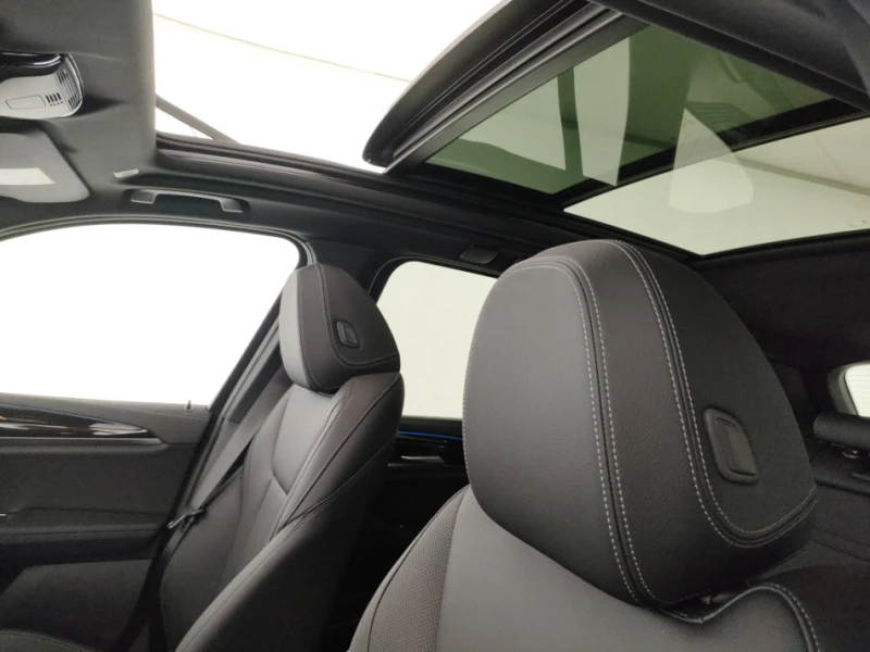 BMW iX3  Inspiring M Sport, снимка 10 - Автомобили и джипове - 51085802