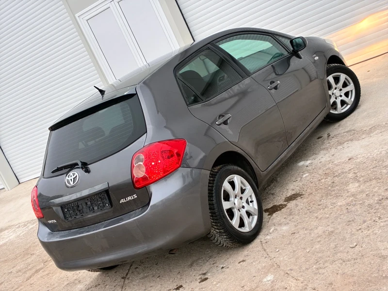 Toyota Auris 1.4 D-4D 90кс, снимка 5 - Автомобили и джипове - 51888079