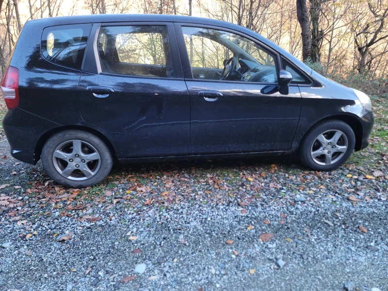 Honda Jazz, снимка 3 - Автомобили и джипове - 52516059