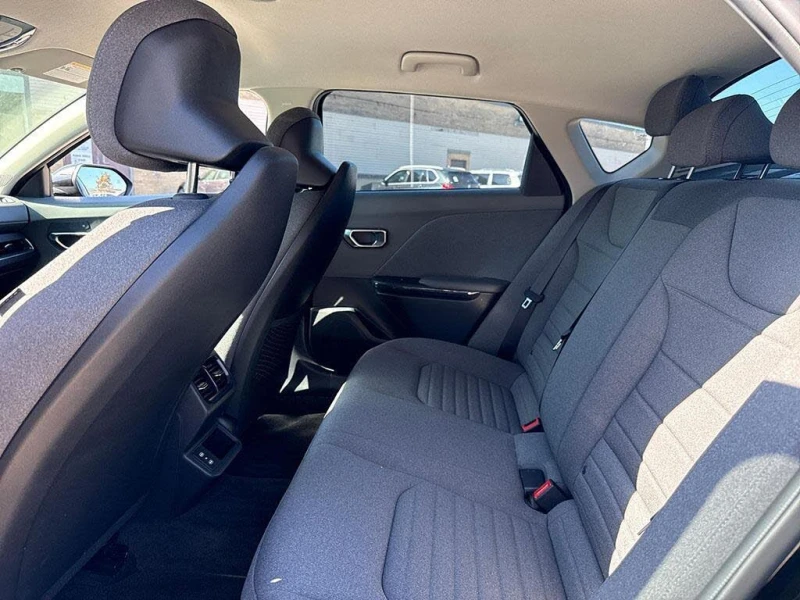 Kia K4 EX* FWD* АвтоКредит* (ЦЕНА ДО БГ), снимка 15 - Автомобили и джипове - 52618381